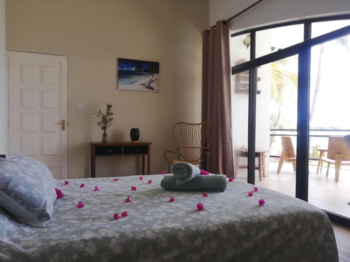 البيون La Maison De La Plage - Guest House المظهر الخارجي الصورة