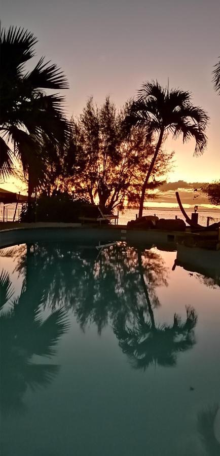 البيون La Maison De La Plage - Guest House المظهر الخارجي الصورة