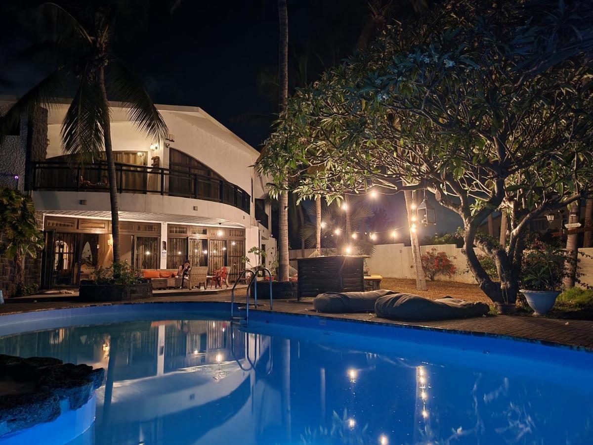 البيون La Maison De La Plage - Guest House المظهر الخارجي الصورة