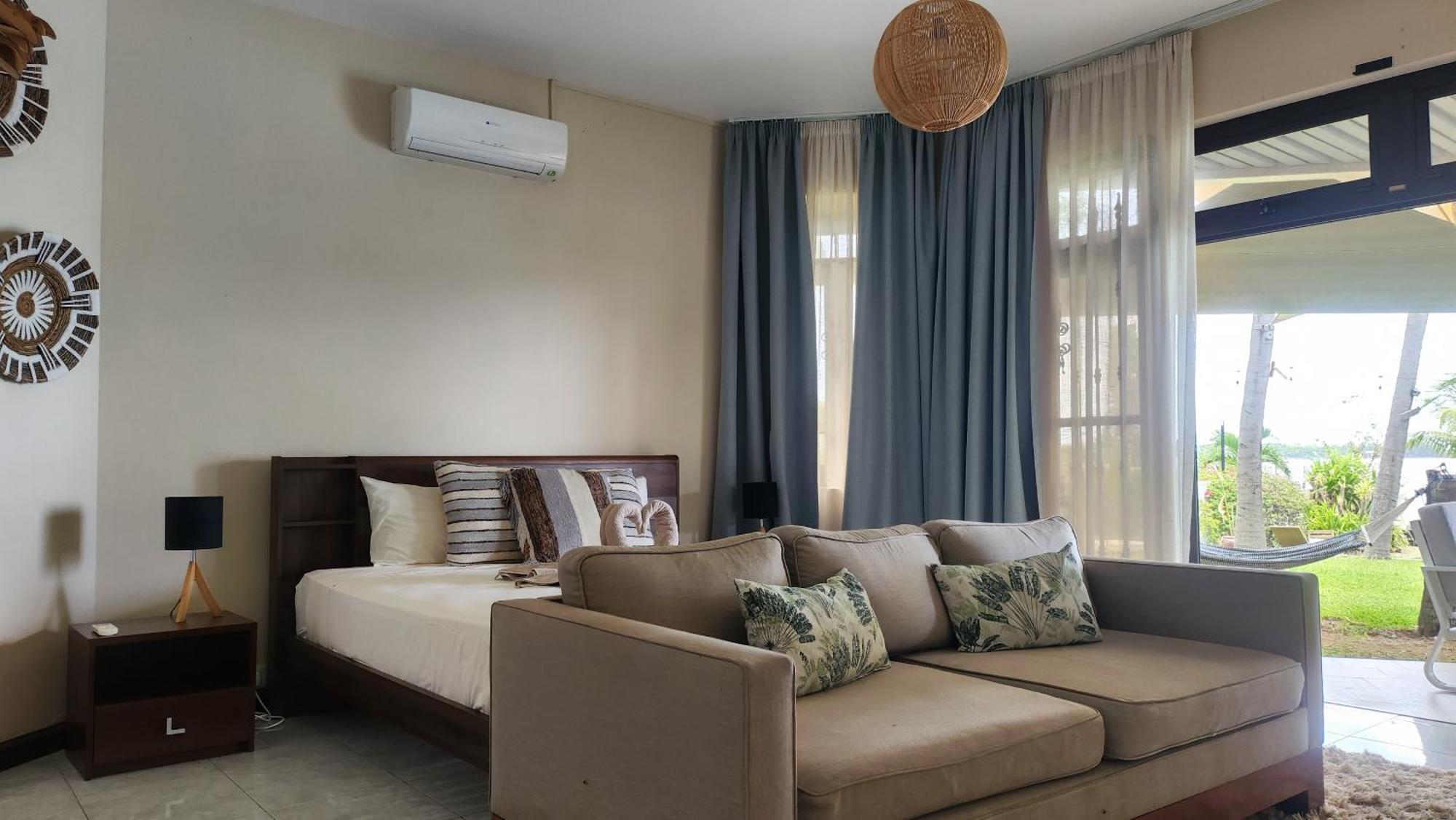 البيون La Maison De La Plage - Guest House المظهر الخارجي الصورة
